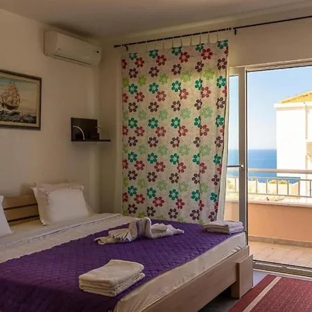 Apartment Una Appartamento *